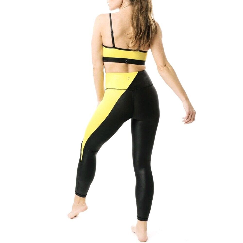 Zyia Size 8-10 Neon Yellow Metallic Light n Tight Hi-Rise 7/8 Length Leggings
